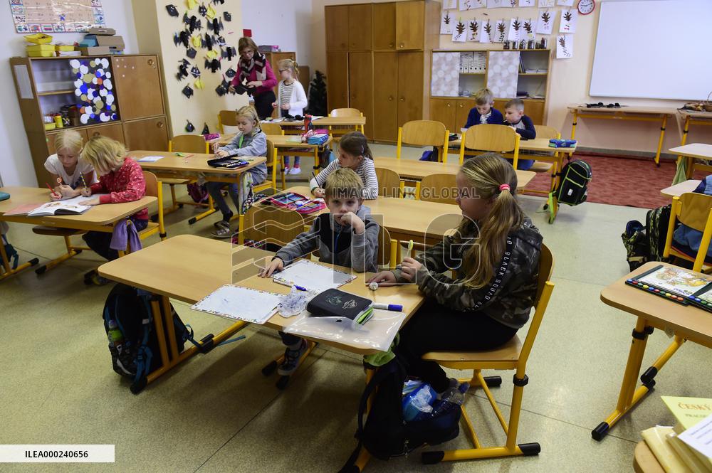 Strike of teachers, Czech Regions, school, children, class, education