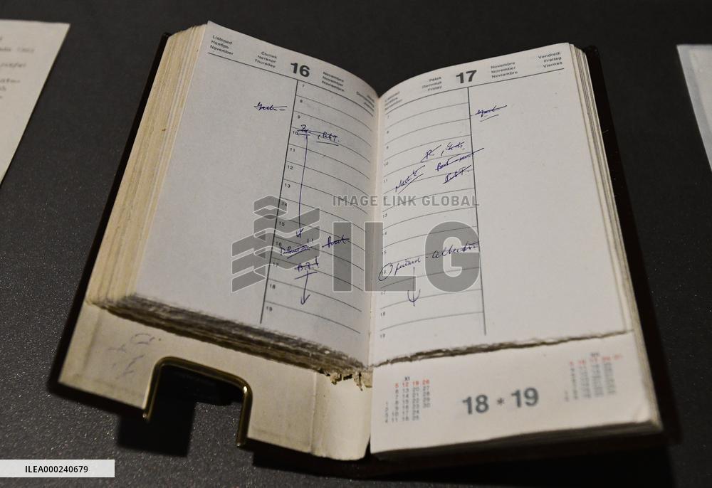 Exhibition Havel na Hrad, Story of 1989, kalendar, denik