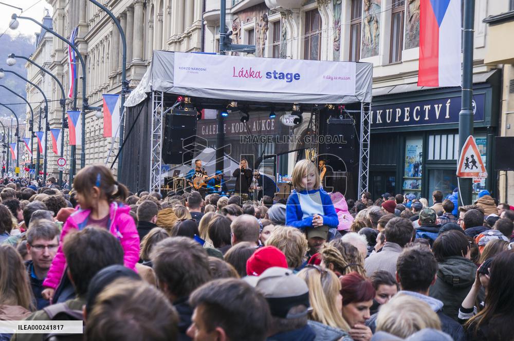 Korzo Narodni, Love stage, Prago Union concert, Narodni Street