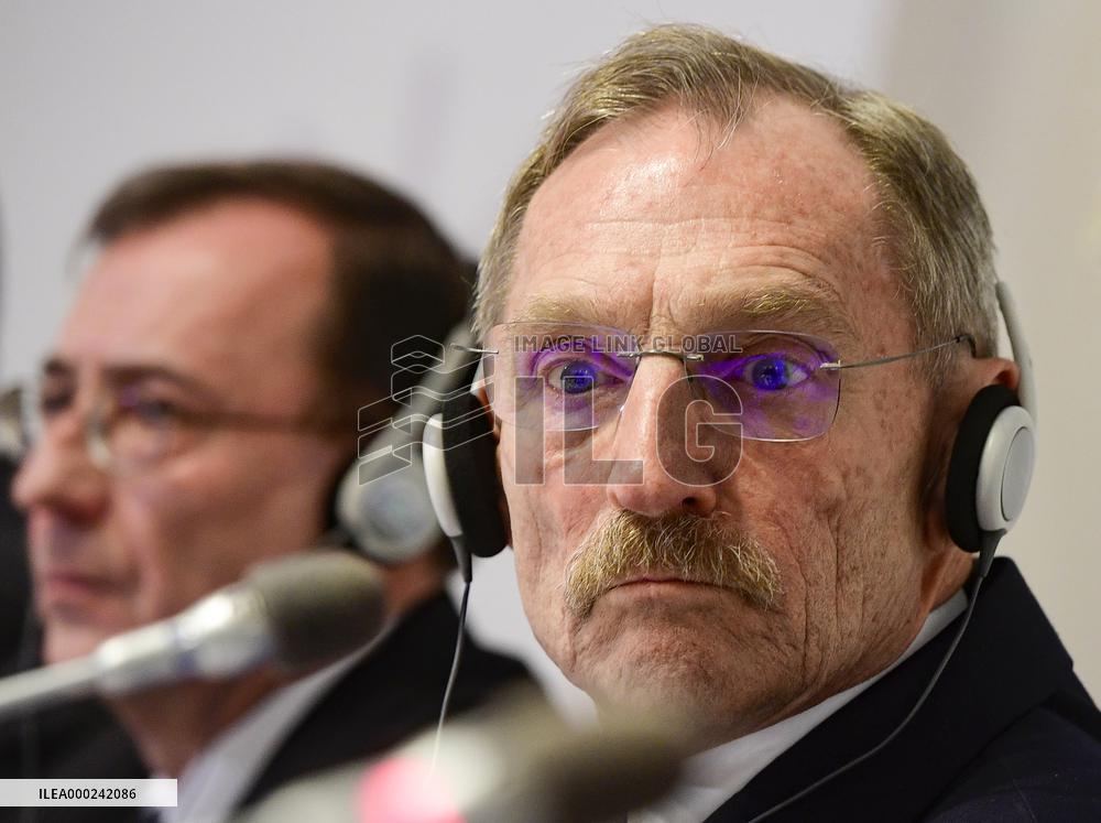 Sandor Pinter, Mariusz Kaminski