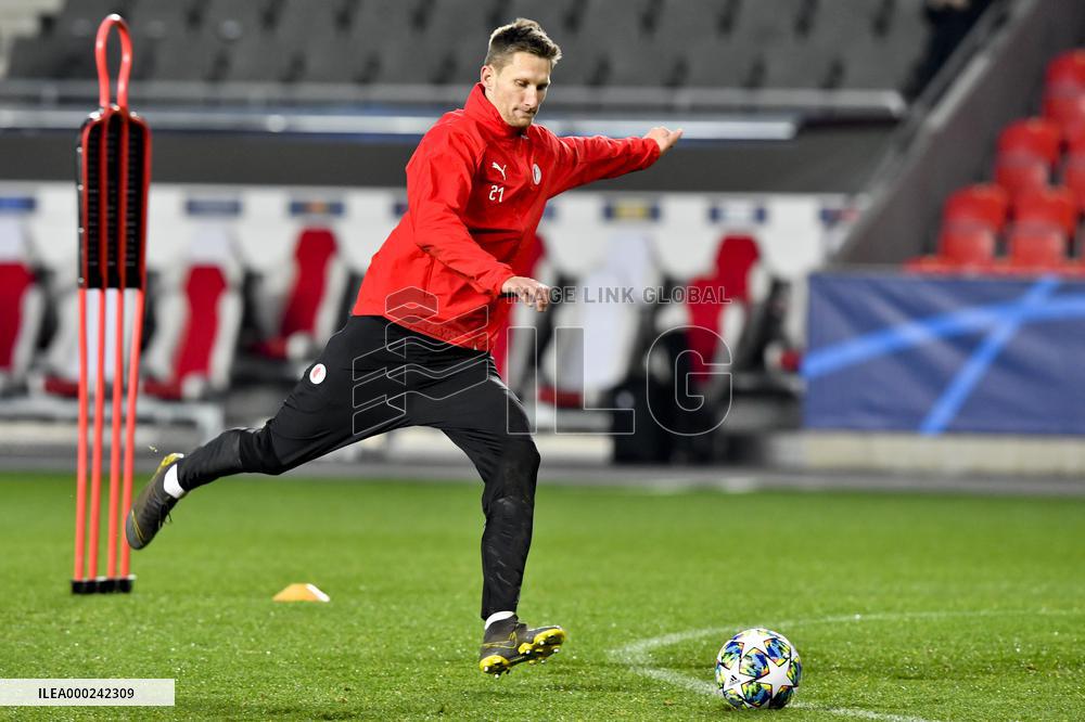 MILAN SKODA