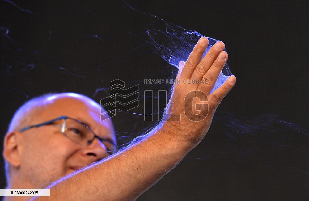 nanofiber, man, hand
