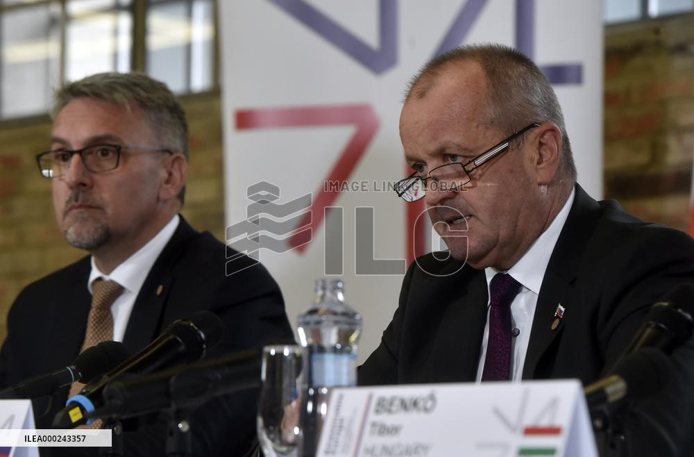 Lubomir Metnar, Peter Gajdos