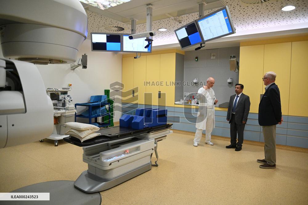 Doctor Saif Al Yaarubi, Rostislav Vyzula, Denis Princ, Masaryk Memorial Cancer Institute in Brno