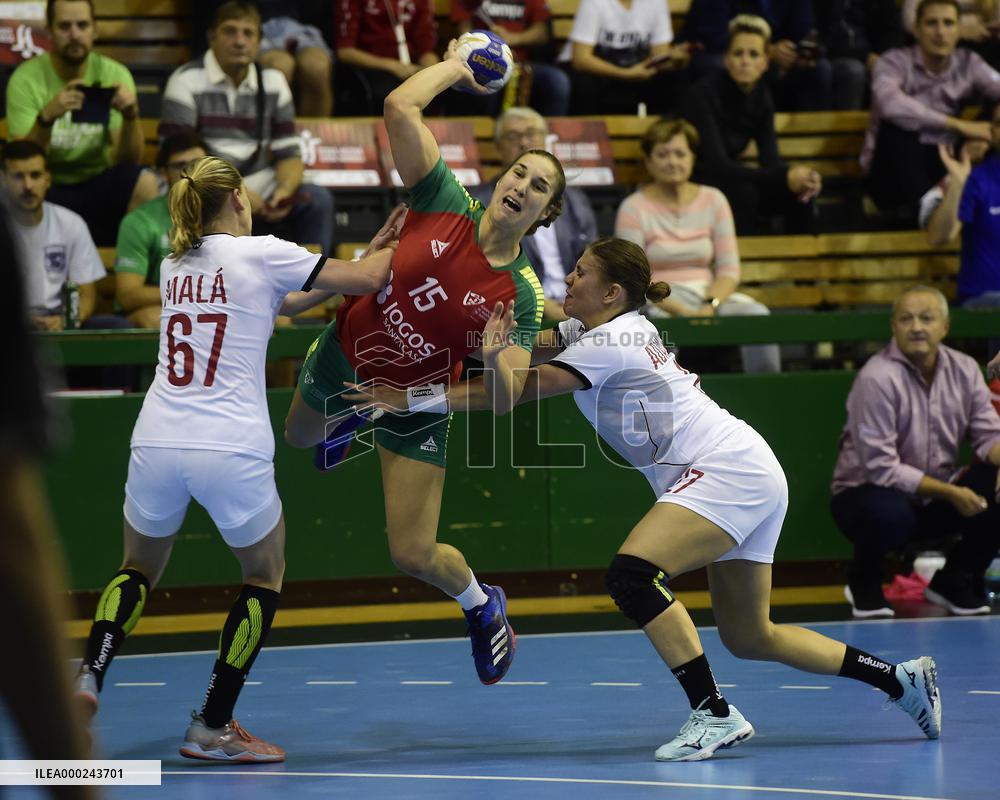 VERONIKA MALA, MARIA INES DA SILVA PEREIRA, PETRA ADAMKOVA