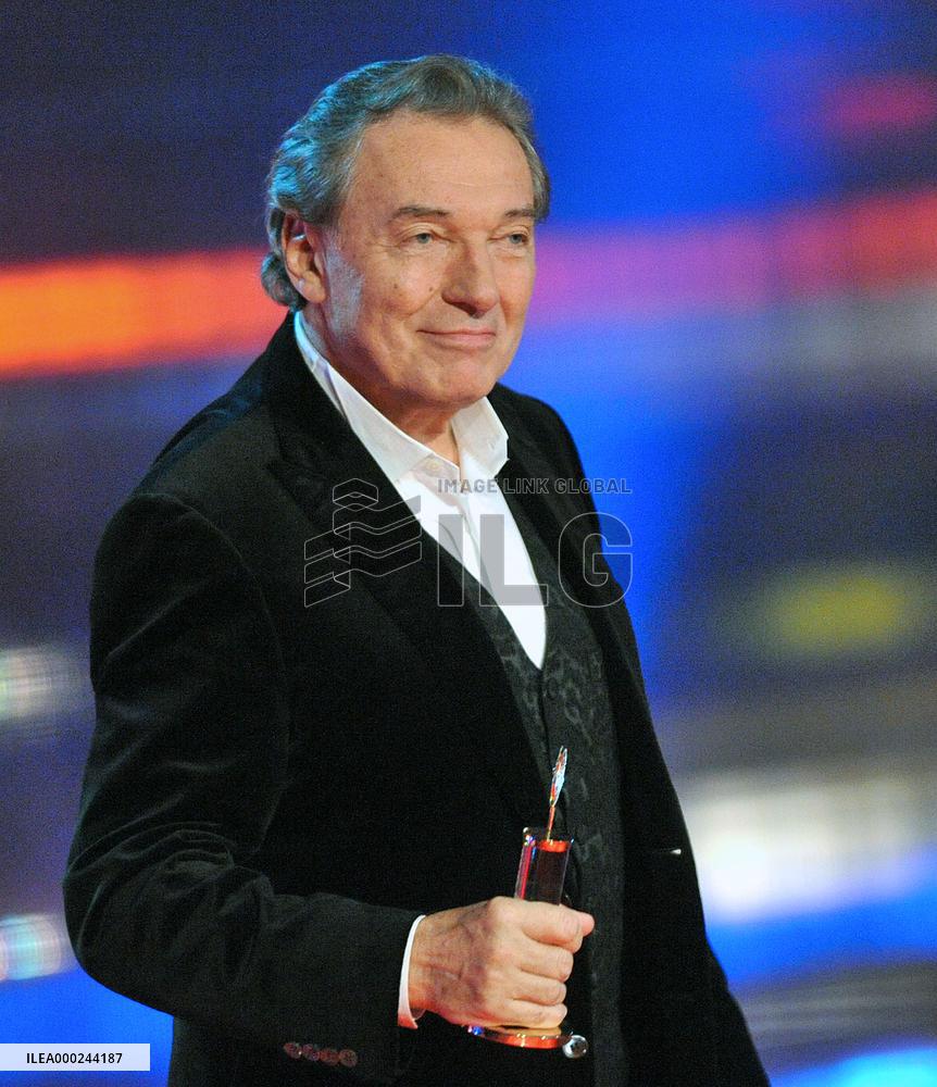 Karel Gott, singer of the year