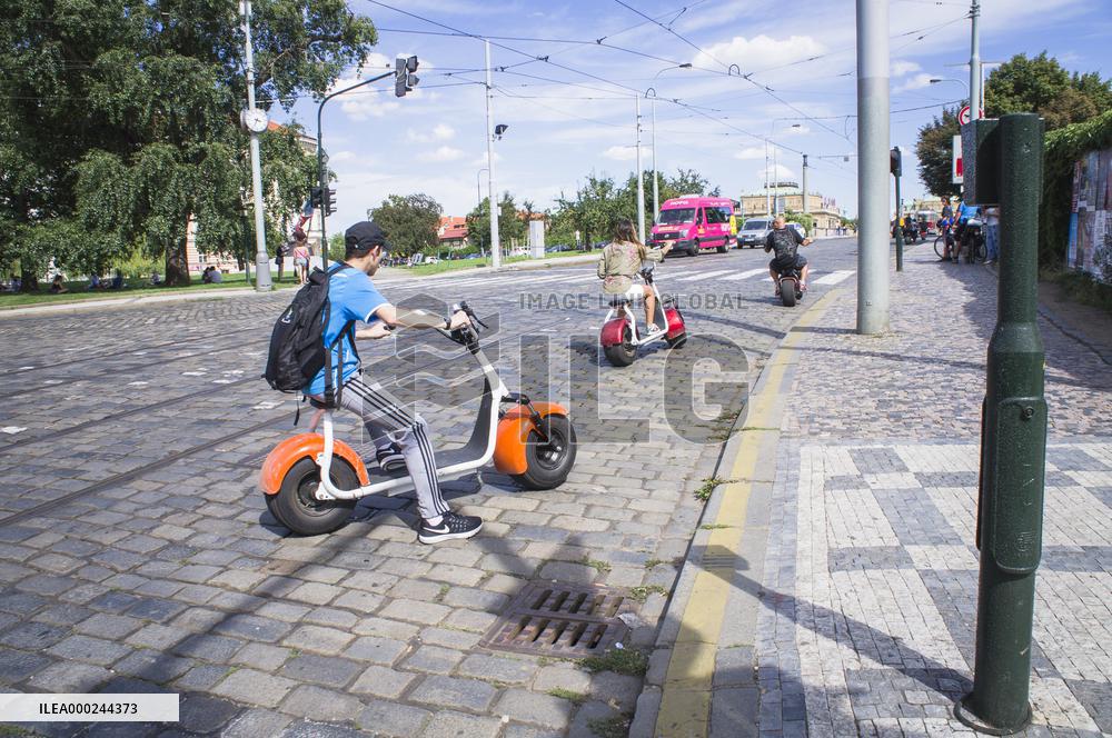 Klarov, tourists, chopper design electric scooter