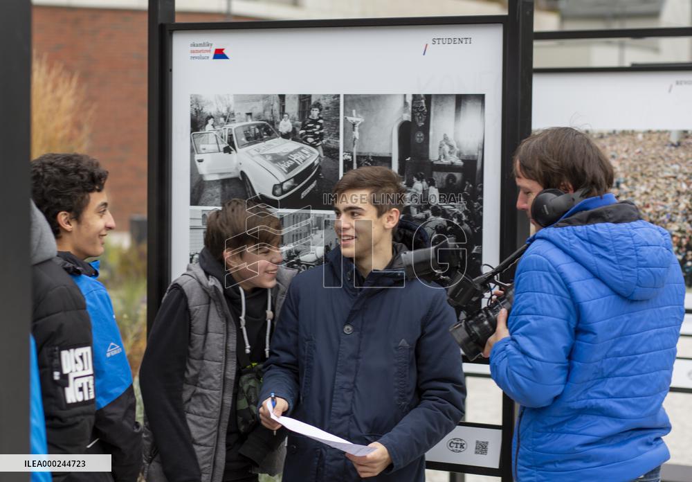 Moments of the Velvet Revolution photographic exhibition