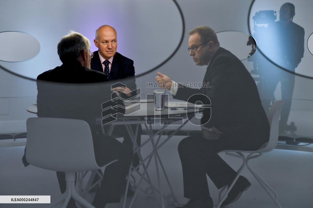 PAVEL FISCHER, VACLAV MORAVEC, JOLYON NAEGELE