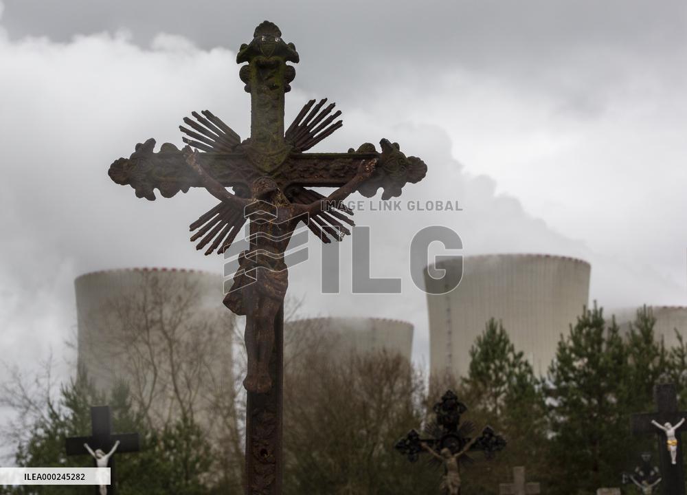 Cemetery, graveyard, Krtenov, Nuclear power plant Temelin