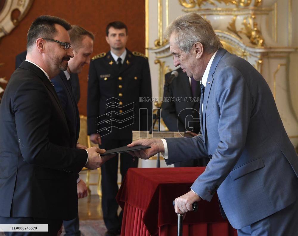 Lubos Dorfl, Milos Zeman