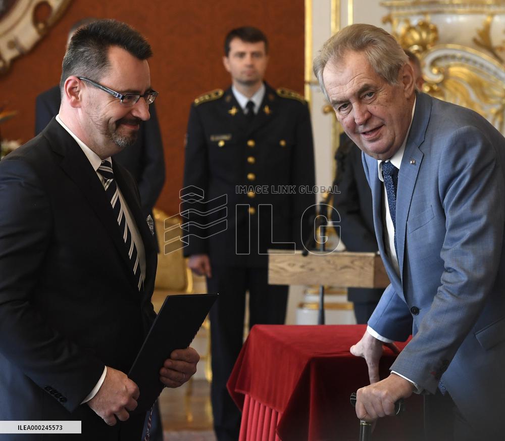 Lubos Dorfl, Milos Zeman