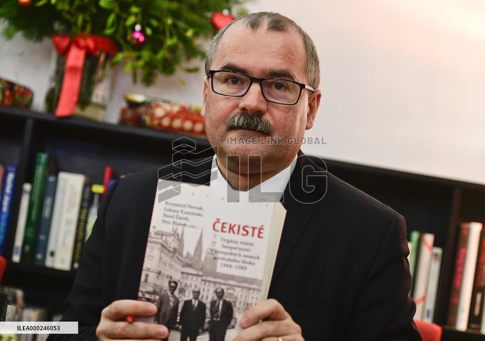 Pavel Zacek