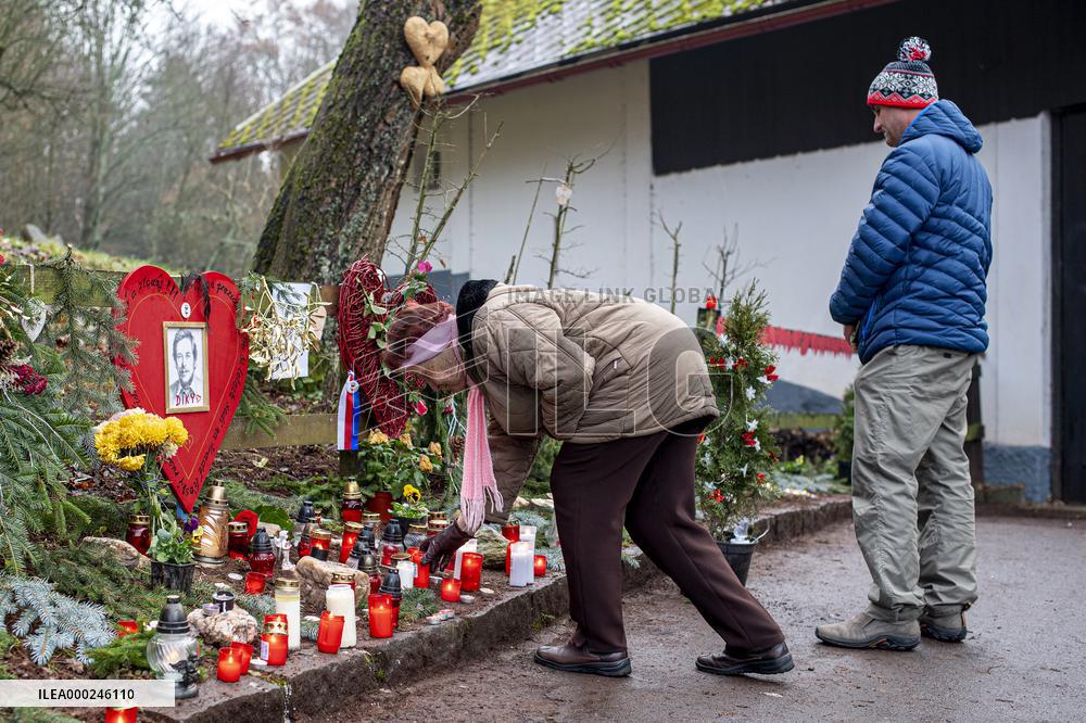 Vaclav Havel, anniversary, candles