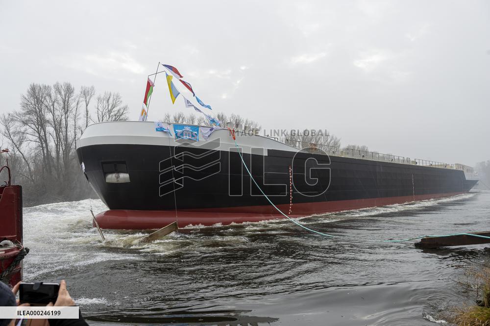 Boat, shipyards Barkmet Lhotka nad Labem, river Labe