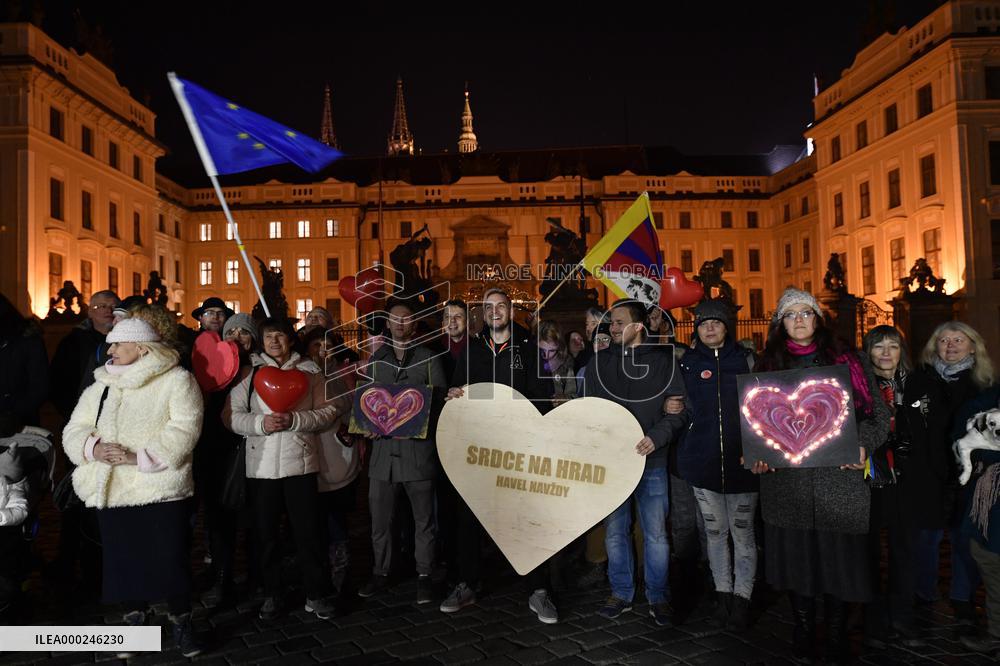 Heart to the Castle, Vaclav Havel, Piety, March