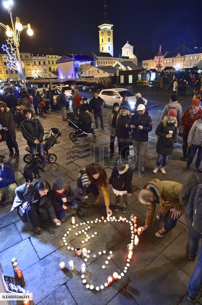 Vaclav Havel memorial, candles
