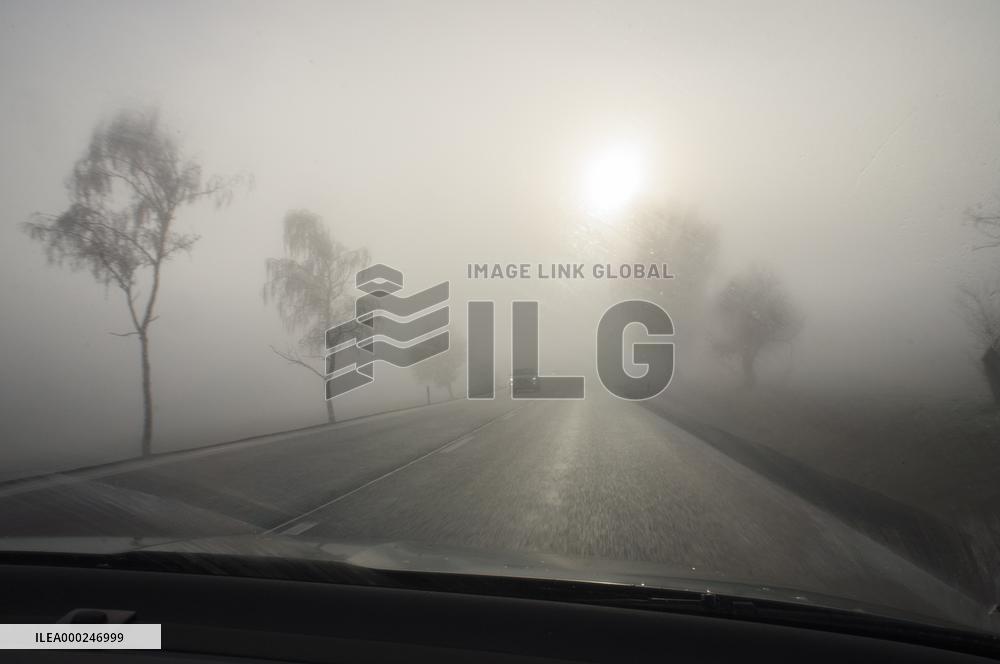 thick, heavy, dense fog, winter, European route E55