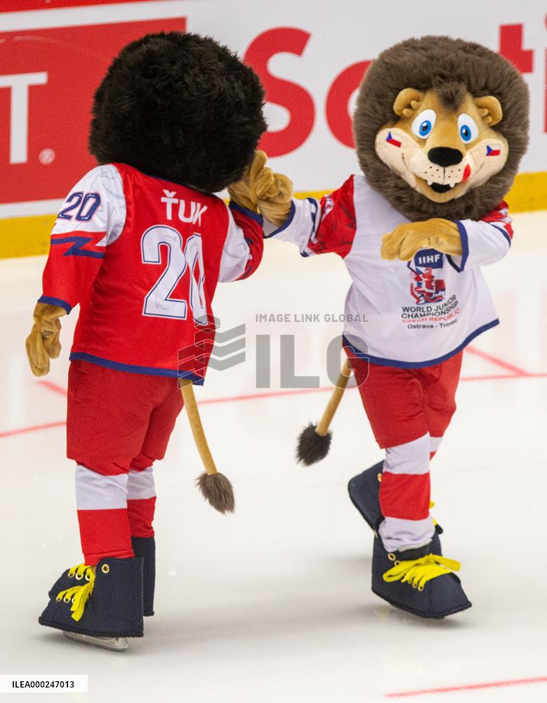 Mascots TUK and PUK
