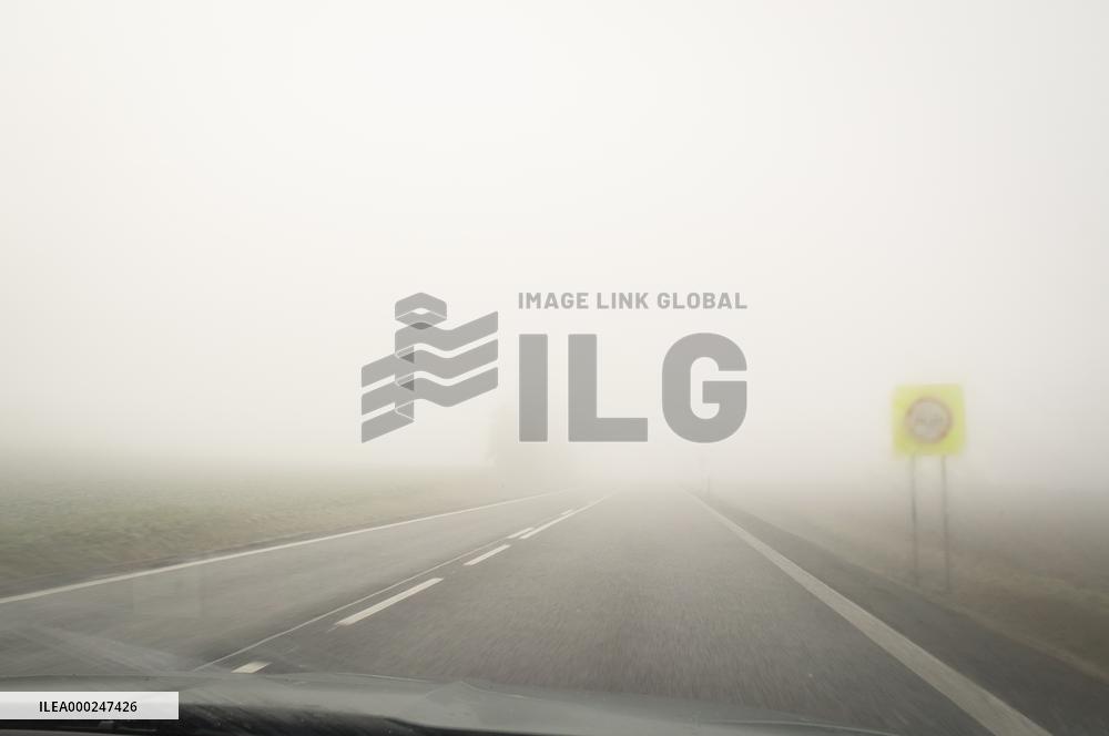 thick, heavy, dense fog, winter, European route E55