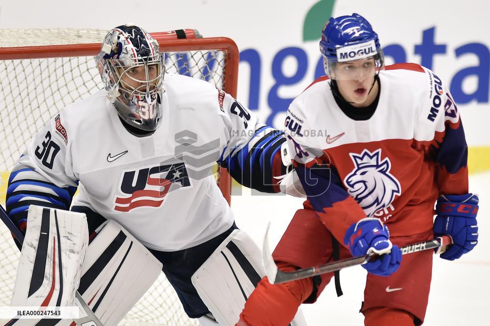 SPENCER KNIGHT, JAROMIR PYTLIK