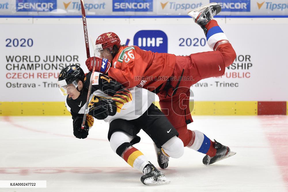 JUSTIN SCHUTZ, ALEXANDR ROMANOV