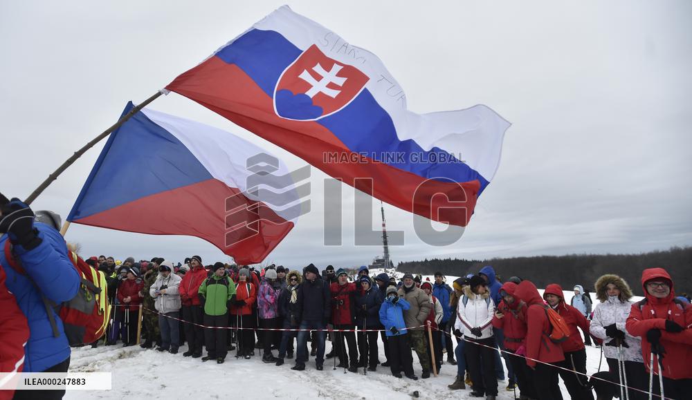 Traditional meeting of Czechs and Slovaks, Velka Javorina
