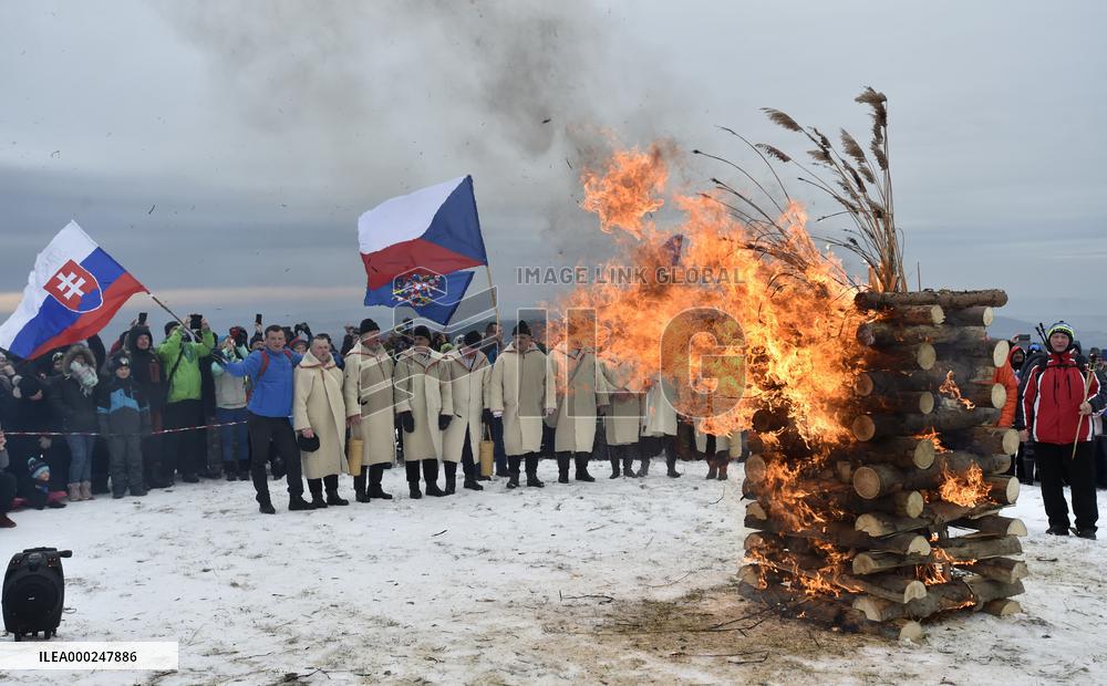Traditional meeting of Czechs and Slovaks, Velka Javorina