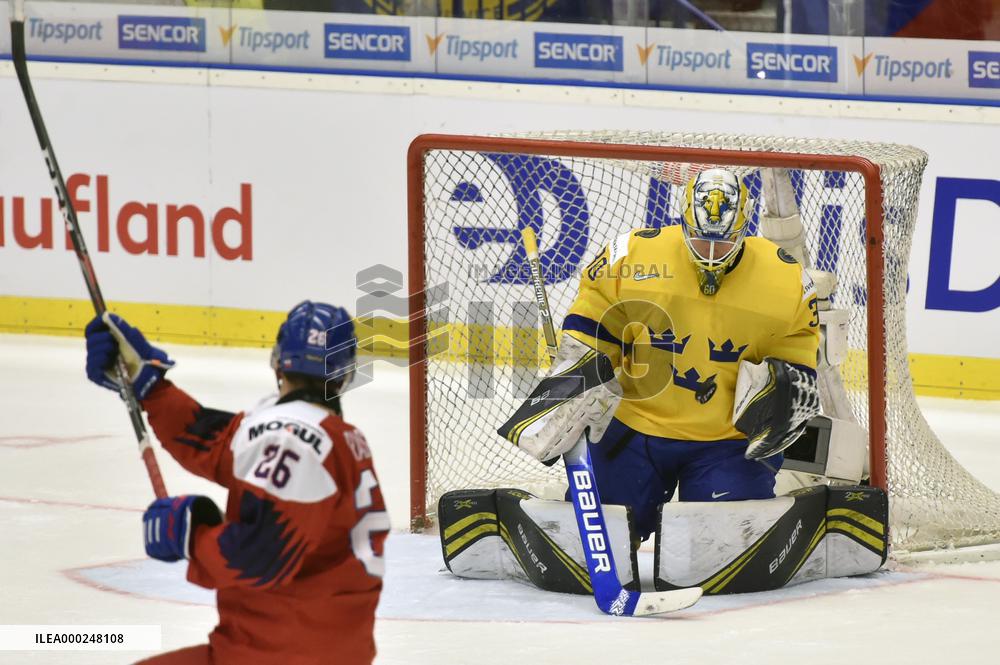 Adam Raska, Hugo Alnefelt