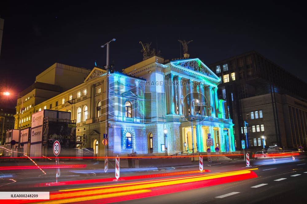 State Opera Prague, audio visual show