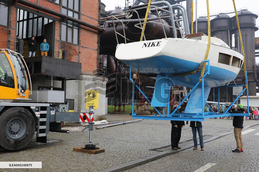 boat, yacht Nike, Small World of Technology U6, Ostrava