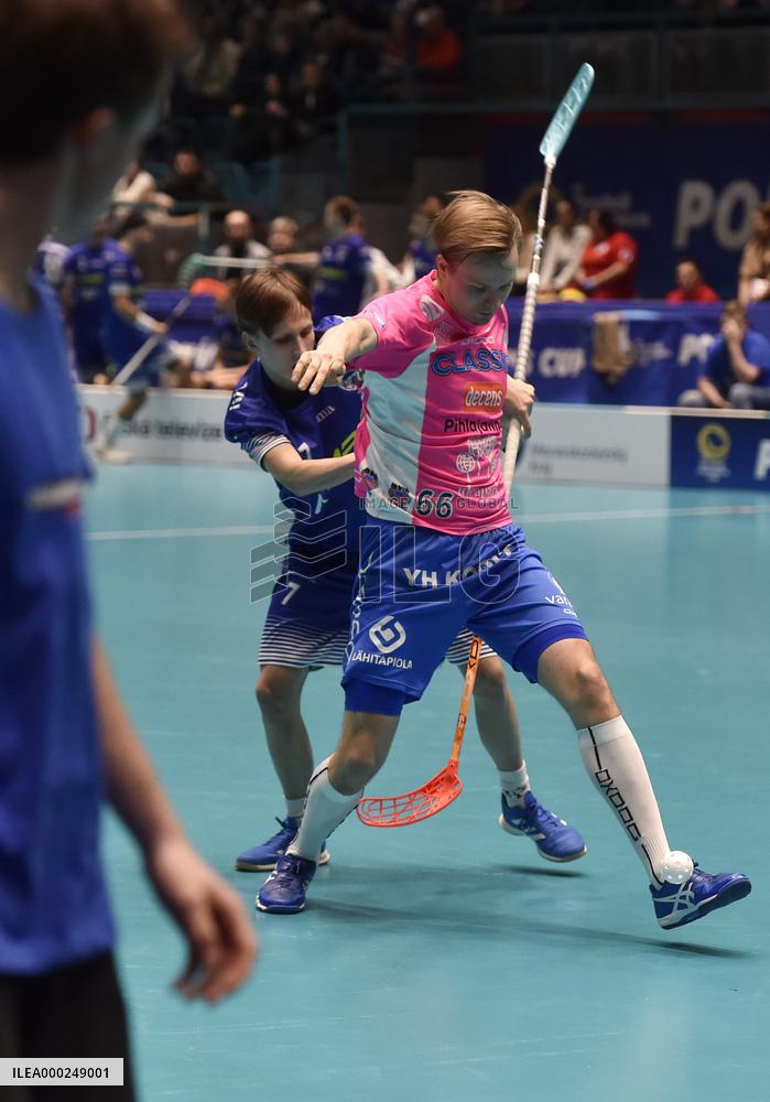 Simon Kuczera, Mikko Leikkanen