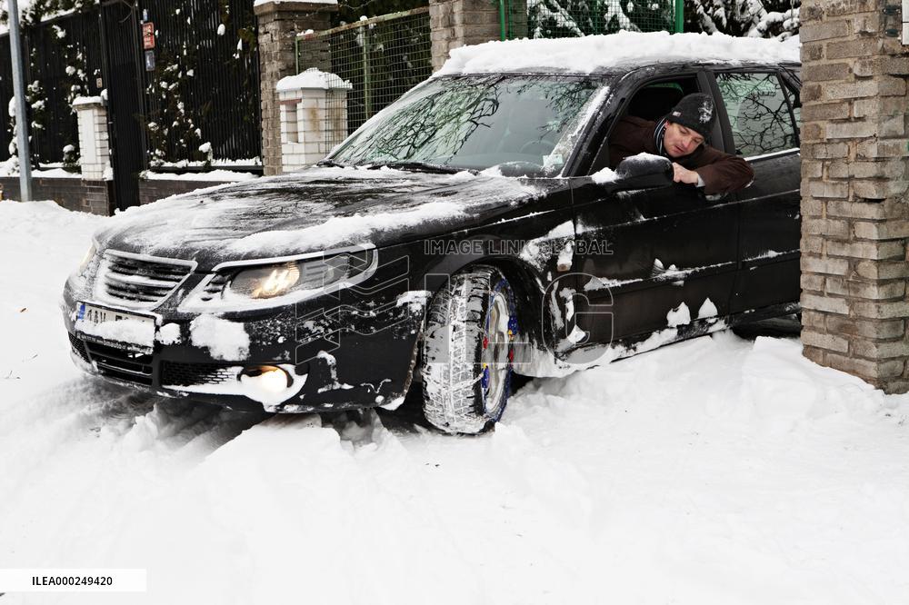 car, snow chains, tire, weather, winter, transportation, automobile
