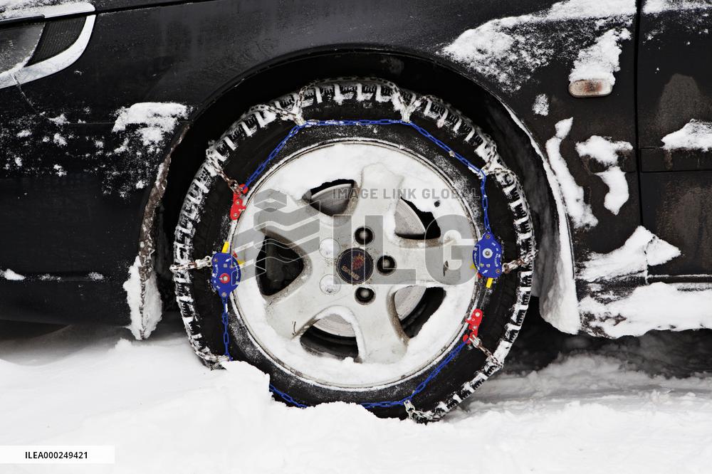 car, snow chains, tire, weather, winter, transportation, automobile