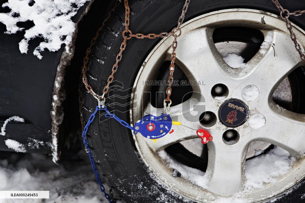 car, snow chains, tire, weather, winter, transportation, automobile