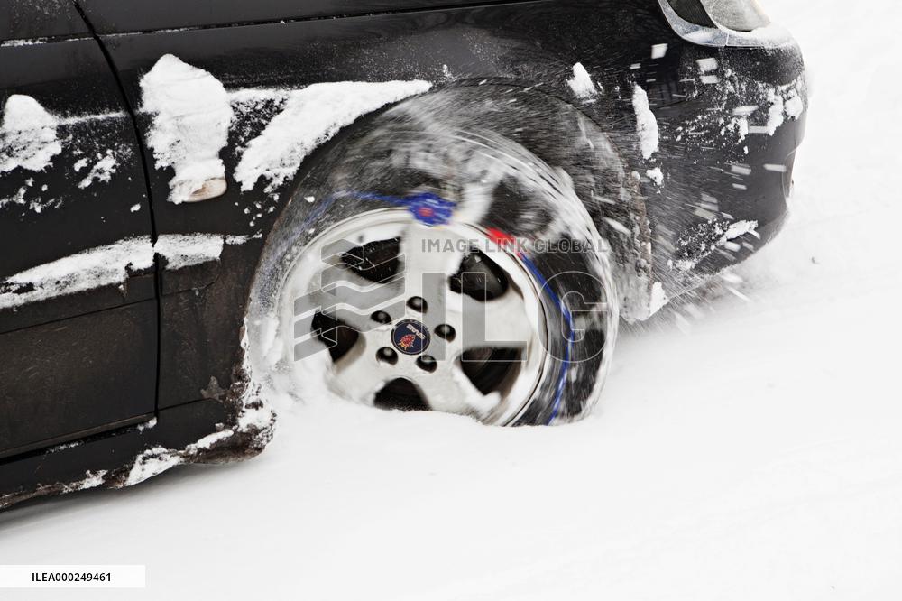 car, snow chains, tire, weather, winter, transportation, automobile