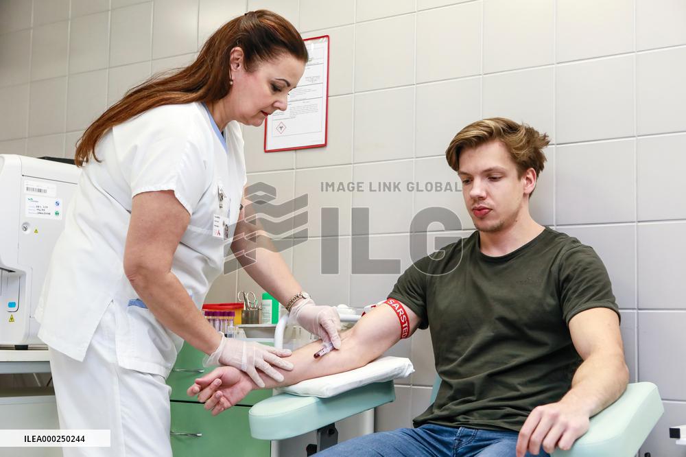 blood donor, Hospital of St. Anna in Brno