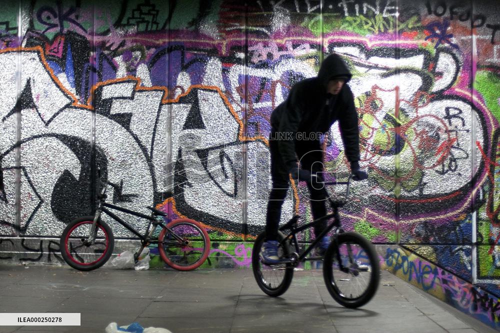 Boy, graffiti, BMX, bike