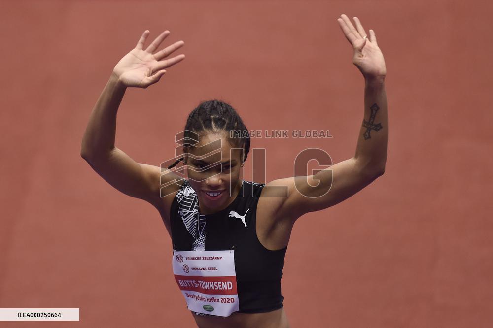 TYNITA BUTTS-TOWNSEND