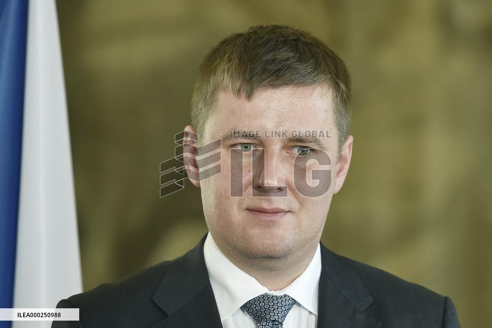Tomas Petricek