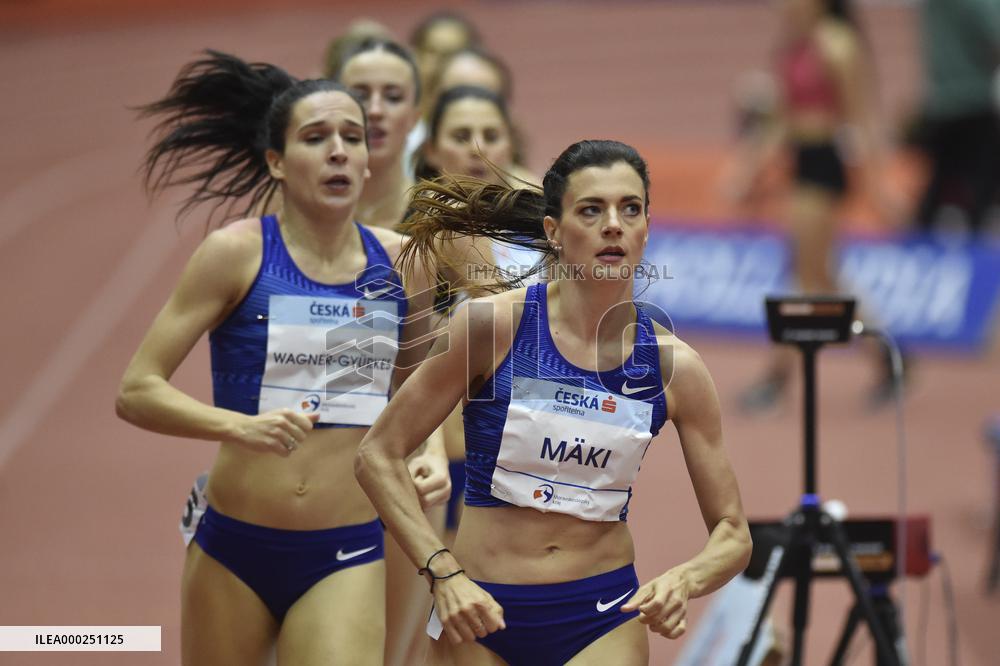 Viktoria Wagner-Gyurkes, Kristiina Maki