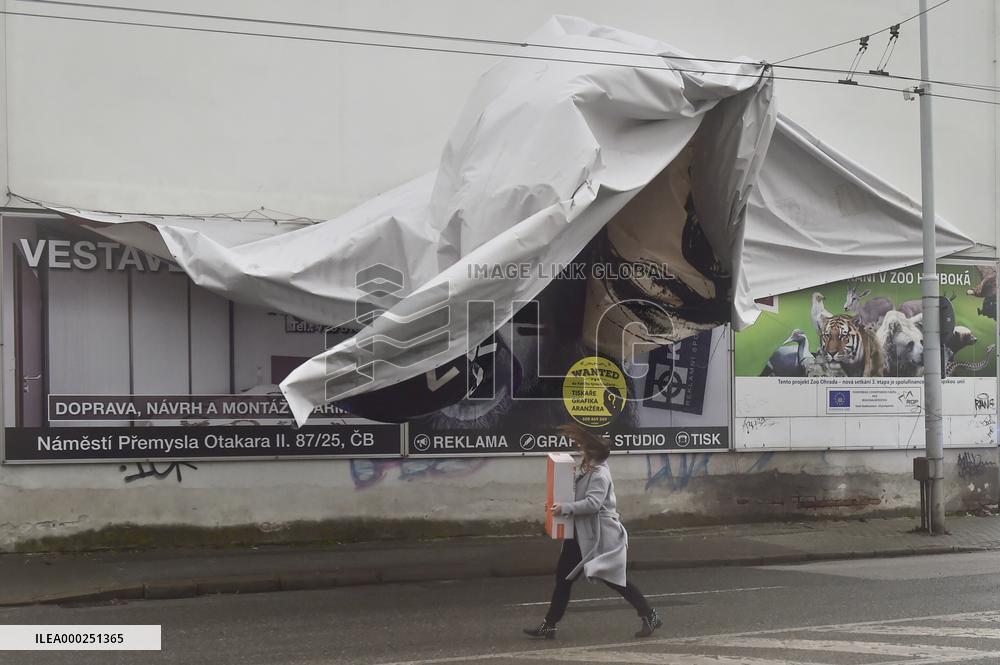 storm Ciara (Sabine), damage