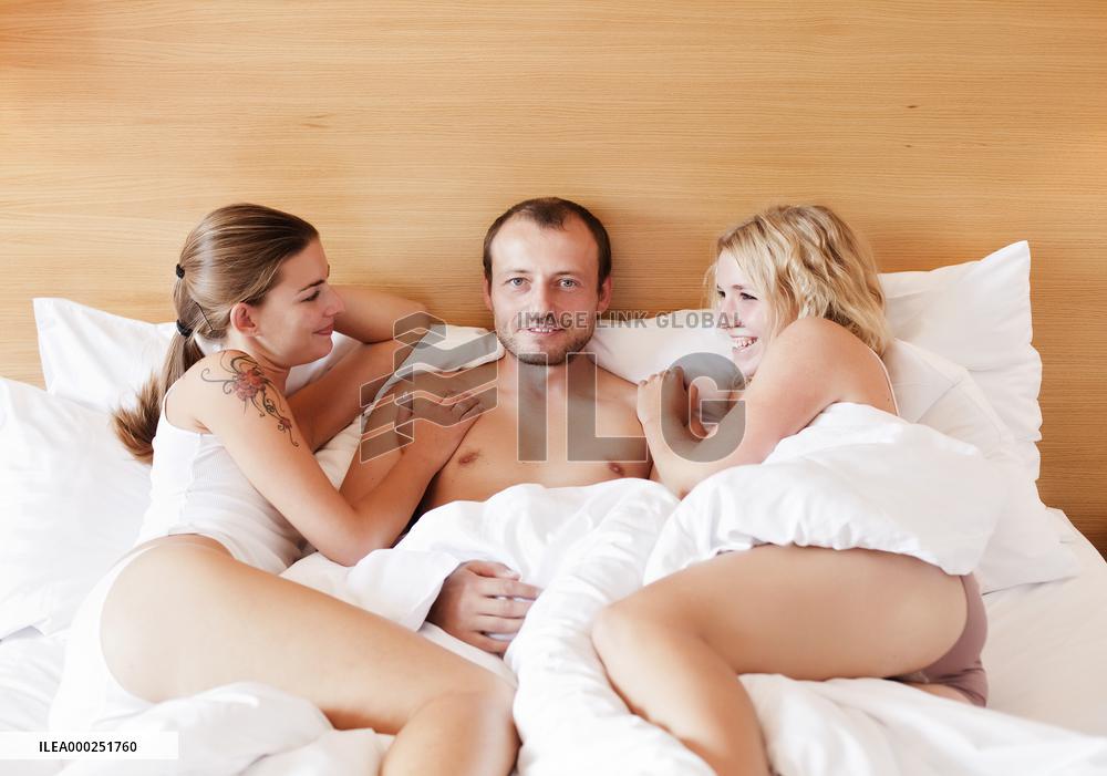marriage, marital triangle, man, woman, women, bed, sex