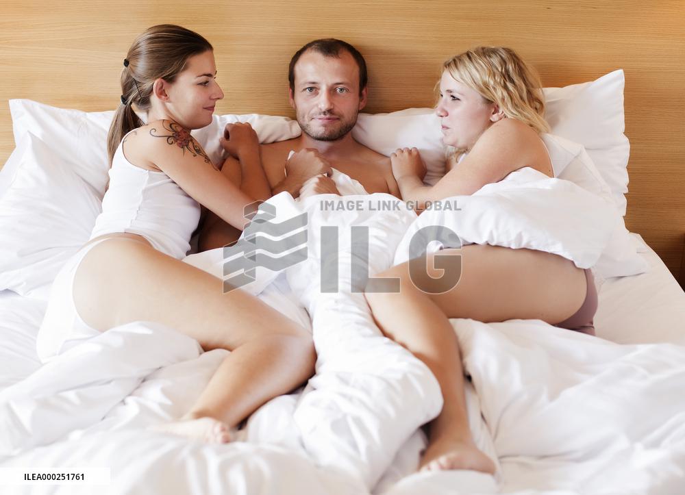 marriage, marital triangle, man, woman, women, bed, sex