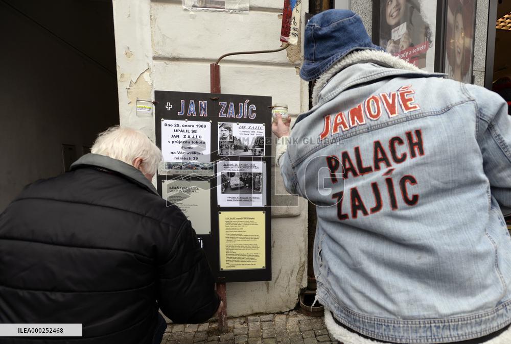 people commemorate student Jan Zajic