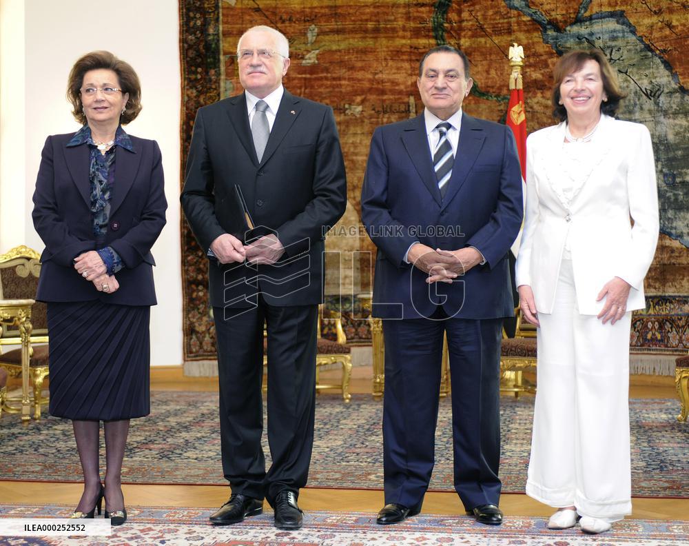Suzanne Mubarak, Vaclav Klaus, Muhammad Hosni El Sayed Mubarak, Livia Klausova