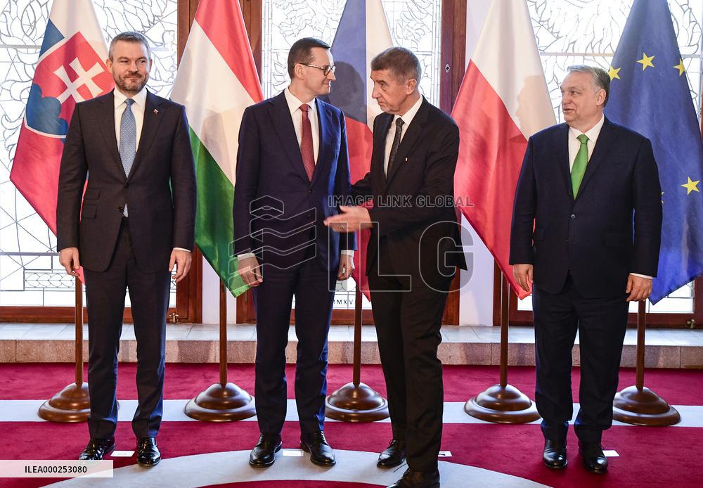 Peter Pellegrini, Mateusz Morawiecki, Andrej Babis, Viktor Orban