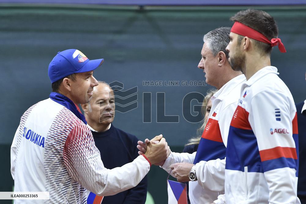 Dominik Hrbaty, Jaroslav Navratil