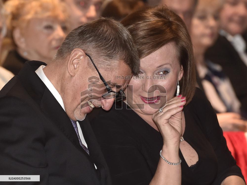 Andrej Babis, Alena Schillerova