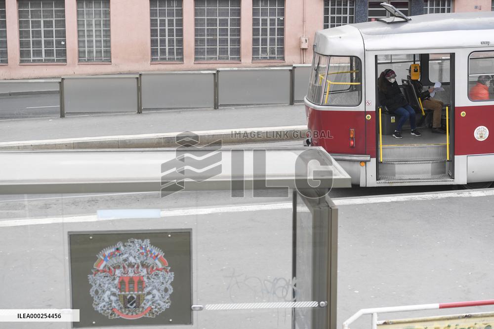 Public transport, Prague, epidemic coronavirus, people, face mask